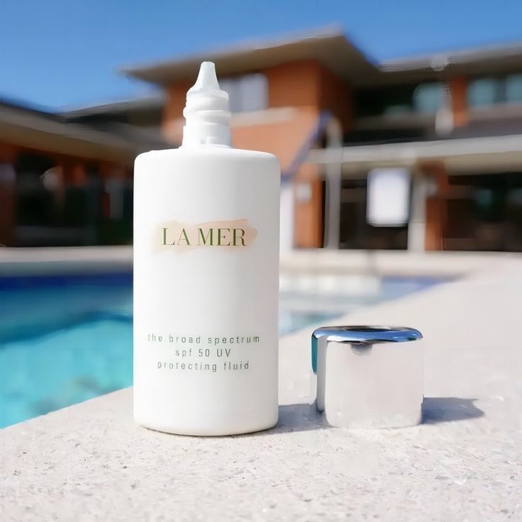 La Mer The SPF 50 UV Protecting Fluid - Ultimate Sun Defense