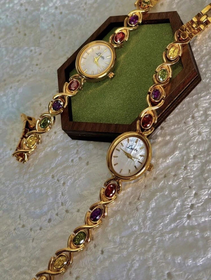 Women’s Gold Rainbow Crystal Vintage Oval Watch – Timeless Elegance